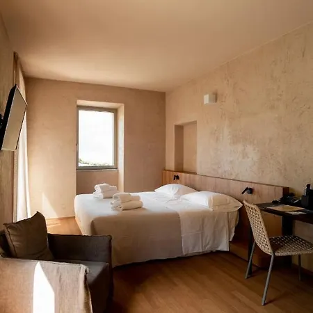 Olivedo 3* Varenna